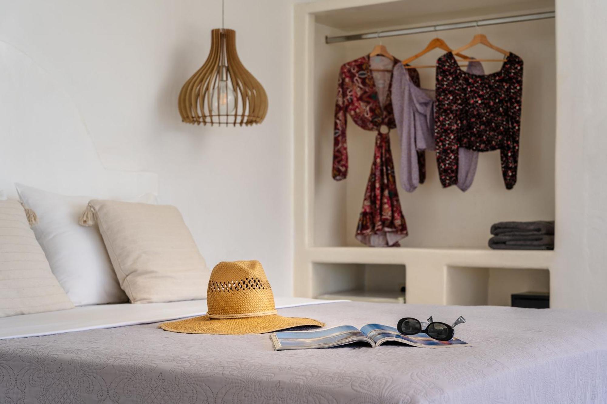 Manios Suites Agia Anna  Exteriör bild