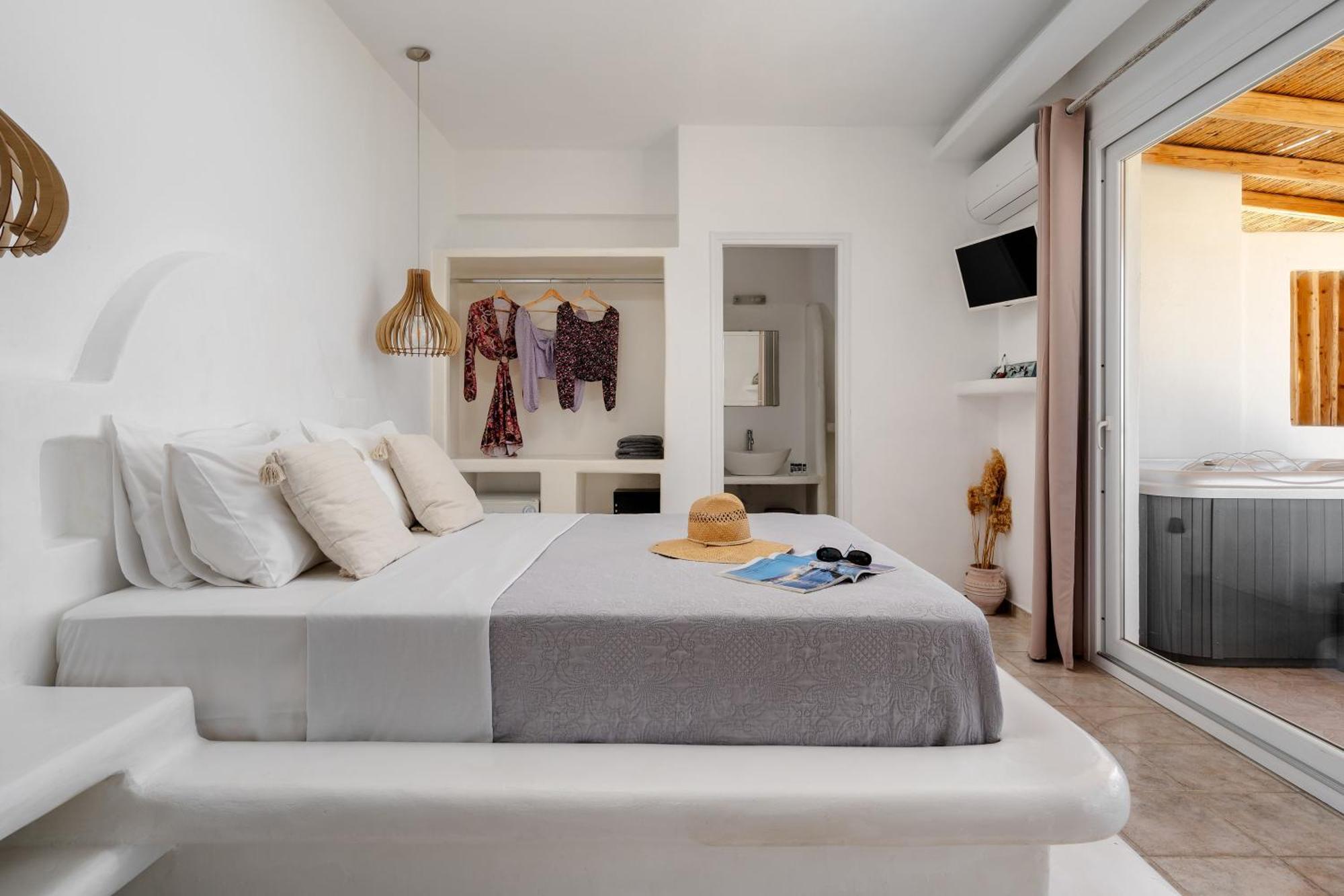 Manios Suites Agia Anna  Exteriör bild